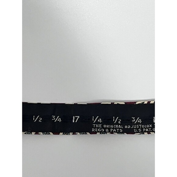 Brooks Brothers All Silk Bow Tie Red, Cream And Green Paisley Repp Made In USA - Picture 5 of 10